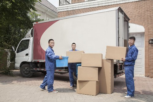 Residential moving team working in West Hendon