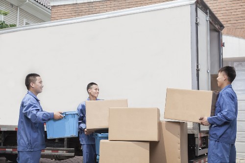 Booking and payment terms for a man and van service