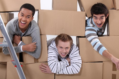 Packing and loading service for West Hendon flats