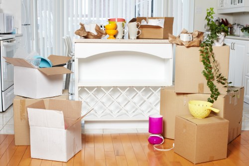 Residential moving van service near West Hendon apartments